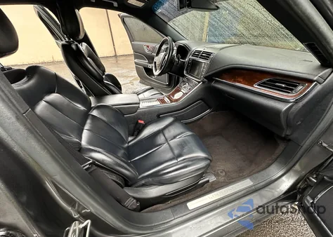 2019 Lincoln Continental Standard z USA, uszkodzony, nr VIN 1LN6L9PK3K5604558